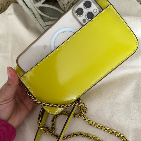 NWT Tory Burch Britten patent chain wallet crossbody w. Wristlet - Picture 5 of 12